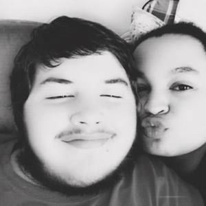 Meet your Posher, Makayla